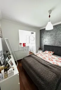 CETATII - ETAJ 1 - RENOVAT - 3 camere - centrala proprie - clima - BOXA - foto 2