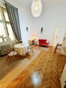 ULTRACENTRAL - 3 CAMERE - SPATIOS - CENTRALA/AC - RENOVAT  - LIFT - VILA ISTORICA - Timisoara