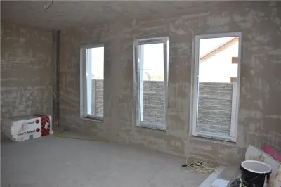 Casa individuala - zona foarte buna- proiect deosebit - posibilitate alegere finisaje  - aspect modern - camere - garaj foarte mari - garaj - foto 9