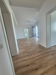 Casa individuala superba - zona linistita - bucatarie inchisa-  finisaje premium - foto 17