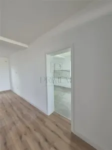 Casa individuala superba - zona linistita - bucatarie inchisa-  finisaje premium - foto 10