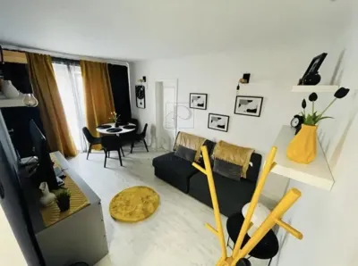 COMPLEX STUNDENTESC - 2 Camere - Renovat - Termoizolat - Timisoara