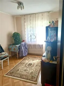ARADULUI - BLOC IZOLAT - PARTER INALT - 4 camere - 2 bai - 3 balcoane - centrala proprie - clima - foto 2