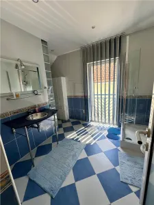 GIROCULUI - CASA INDIVIDUALA - PISCINA  INCALZITA - SAUNA - GARAJ - PANOURI SOLARE - foto 17