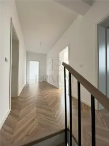 DUPLEX - Dumbravita - P+1 - 5 Camere - Zona excelenta - Finalizat - foto 12