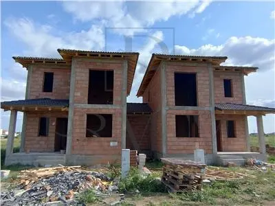 Duplex despartit prin camera tehnica - langa asfalt - compartimentare excelenta - dormitor la parter - foto 3