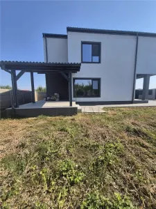 DUPLEX DESPARTIT - ZONA FOARTE BUNA- FINISAJE TOP - foto 3
