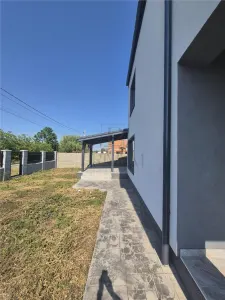 DUPLEX DESPARTIT - ZONA FOARTE BUNA- FINISAJE TOP - foto 6