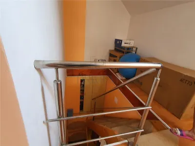 FREIDORF, CASA DECOMANDATA CU 7 CAMERE, 5 DORMITOARE, 3 BAI, BUCATARIE INCHISA SI SPATII DE DEPOZITARE - foto 10