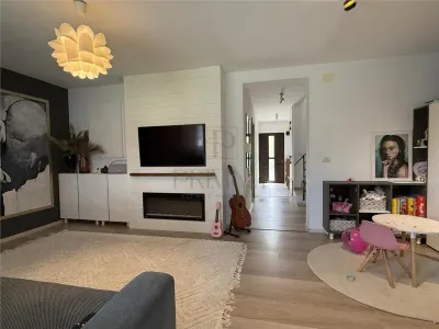 Serena 1 - Duplex mobilat utilat - bucatarie inchisa - foto 2