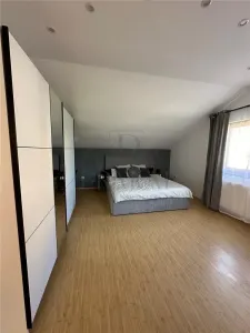 Casa individuala superba - zona TOP ( Calea Buziasului) - mobilata complet - garaj - finisaje deosebite - gata de mutat - foto 13