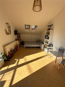 Casa individuala superba - zona TOP ( Calea Buziasului) - mobilata complet - garaj - finisaje deosebite - gata de mutat - foto 14