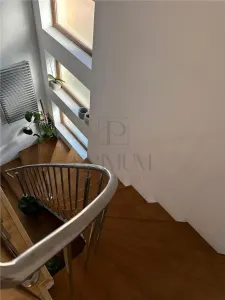 Casa individuala superba - zona TOP ( Calea Buziasului) - mobilata complet - garaj - finisaje deosebite - gata de mutat - foto 10