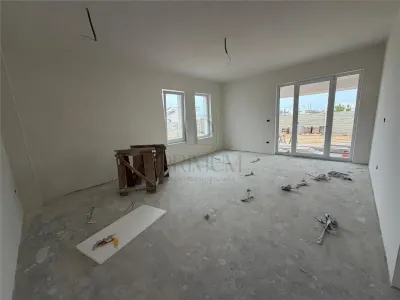 CASA INDIVIDUALA CU GARAJ - 180 MP UTILI - FINISAJE LA CERERE - foto 2