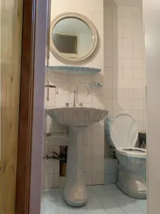 DAMBOVITA - ETAJ 2 - BLOC IZOLAT - 3 CAMERE - 2 BAI - 2 BALCOANE - CENTRALA PROPRIE - BOXA - foto 10