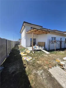 Duplex despartit - zona excelenta- toate utilitatile - posibilitate alegere finisaje - foto 6