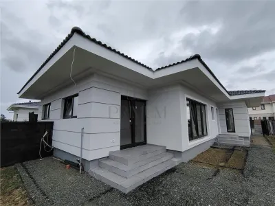Duplex modern - canalizare - zona accesibila - foto 2