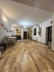 IOSEFIN - 3 CAM LA CASA - CENTRALA - RENOVAT - SPATIOS - ZONA EXCELENTA || - Timisoara
