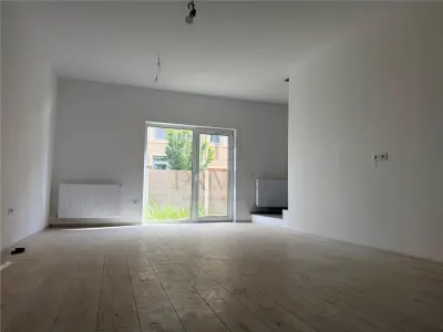 CASA INSIRUITA  ( PE COLT ) - ZONA DE TOP - DORMITOR CU DRESSING - foto 2