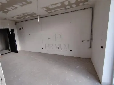 Apartamente 2 camere - asfalt -zona excelenta - personalizare interioara - Mosnita Noua