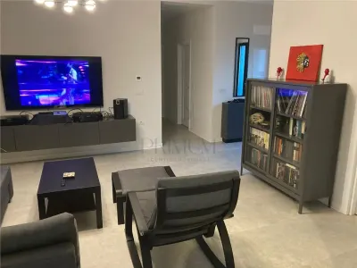 Duplex  partial mobilat - zona excelenta - 3 dormitoare - foto 2