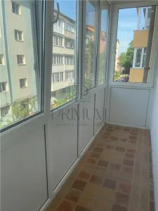 DAMBOVITA - 3 CAM - DECOMANDAT - ETJ.2 - 2 BAI - 2 BALCOANE - CENTRALA - RENOVAT || - foto 5