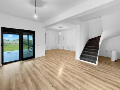 Duplex premium - finisaje de lux - foarte spatios - toate utilitatile - foto 3