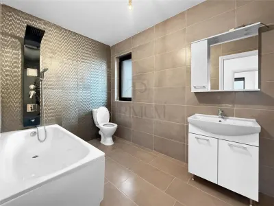 Duplex premium - finisaje de lux - foarte spatios - toate utilitatile - foto 10