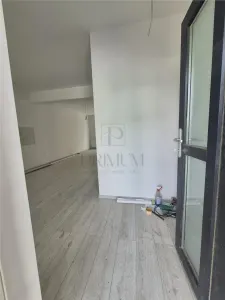 Casa insiruita - partea de margine - teren 90mp - toate utilitatile - zona excelenta - foto 5