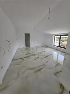 GIROC - CASA INDIVIDUALA - GARAJ - TOATE UTILITATILE - ZONA EXCELENTA - TOATE UTILITATILE - foto 12