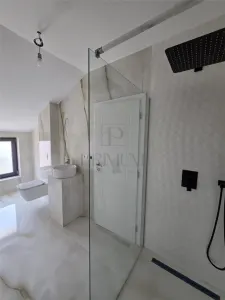 GIROC - CASA INDIVIDUALA - GARAJ - TOATE UTILITATILE - ZONA EXCELENTA - TOATE UTILITATILE - foto 15