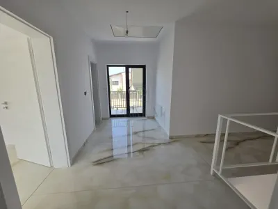GIROC - CASA INDIVIDUALA - GARAJ - TOATE UTILITATILE - ZONA EXCELENTA - TOATE UTILITATILE - foto 17