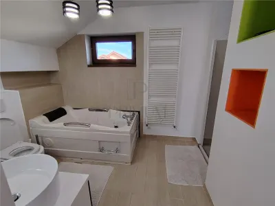 VILA GENEROASA CU 5 CAMERE IN MOSNITA NOUA - 220 MP UTILI - DRESSING IN POD - foto 10