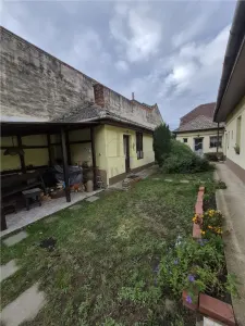 Oportunitate in Timisoara - 880mp teren - doua case - ideal  locuinta - investitie sau doua familii - foto 4