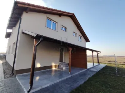 Duplex spatios - zona linistita - compartimentare practica - foto 3