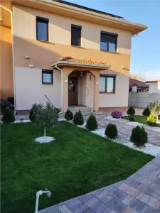 Casa individuala Plopi - Panouri fotovoltaice - Mobilat si Utilat - foto 3