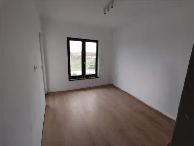Serena 1 - Duplex 4 camere - bucatarie inchisa - foto 6