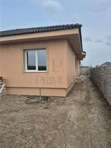Duplex pe parter - 3 dormitoare - zona foarte buna - gata de mutat - foto 3