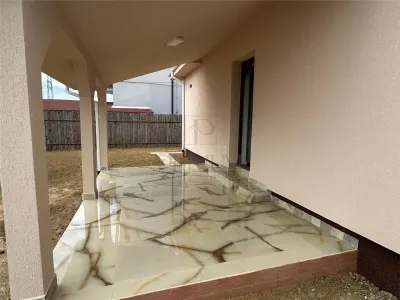 Casa individuala - zona excelenta - gata de mutat - finisaje TOP - foto 11