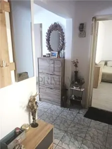 DOROBANTILOR - PARTER - BLOC IZOLAT - 3 CAMERE- 2 BAI - BALCON - CENTRALA - BOXA CF - foto 4