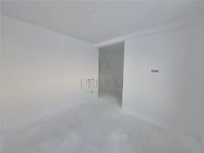 Duplex superb cu 4 dormitoare - teren 330 mp - locatie foarte buna - cartier exclusivist - compartimentare excelenta - foto 13