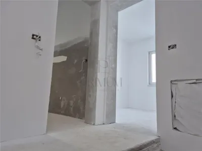 Duplex superb cu 4 dormitoare - teren 330 mp - locatie foarte buna - cartier exclusivist - compartimentare excelenta - foto 19