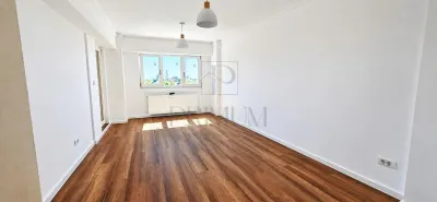SAGULUI - RENOVAT - ETAJ 3 - LIFT - 4 CAMERE - 2 BAI - 2 BALCOANE - CENTRALA PROPRIE - foto 4