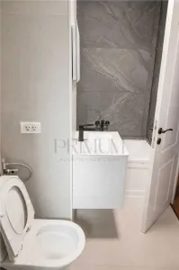SAGULUI - RENOVAT - ETAJ 3 - LIFT - 4 CAMERE - 2 BAI - 2 BALCOANE - CENTRALA PROPRIE - foto 6
