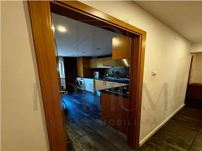 Timocului - 2 Camere - Etaj 2 - Centrala proprie - Decomandat - Renovat - foto 7