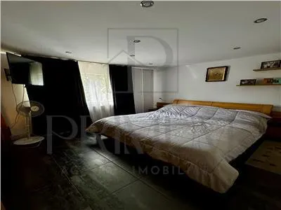 Timocului - 2 Camere - Etaj 2 - Centrala proprie - Decomandat - Renovat - foto 9