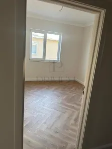 DUMBRAVITA - CENTRAL - DUPLEX - 4 CAMERE - 3 BAI - INCALZIRE PARDOSEALA - CLIMA - SEMINEU - foto 7