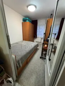 LIPOVEI - ETAJ 1 - 3 CAMERE - 2 BALCOANE - CENTRALA PROPRIE - DECOMANDAT - BOXA - foto 2