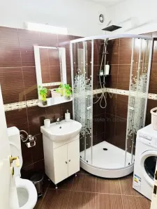 LIPOVEI - 1CAM - RENOVATA - ZONA EXCELENTA - foto 5