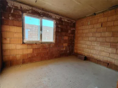 Duplex la asfalt - toate utilitatile - perete dublu - foto 4